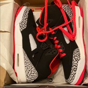 Brand new Jordan’s I’ve never worn.